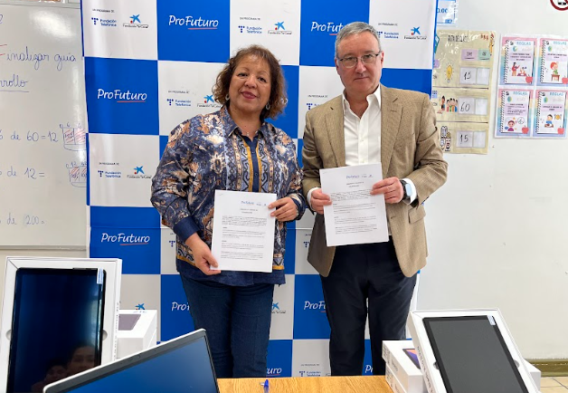 ICIAR y ProFuturo transforman el aprendizaje en 55 escuelas en Chile